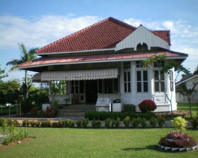 Front view house design Front view house design