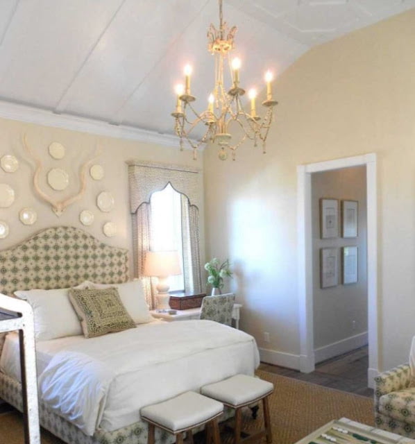 bedroom chandelier ideas