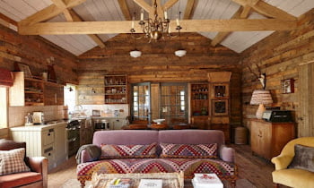 9 Rustic Farmhouse Style Home Decoration Tips
