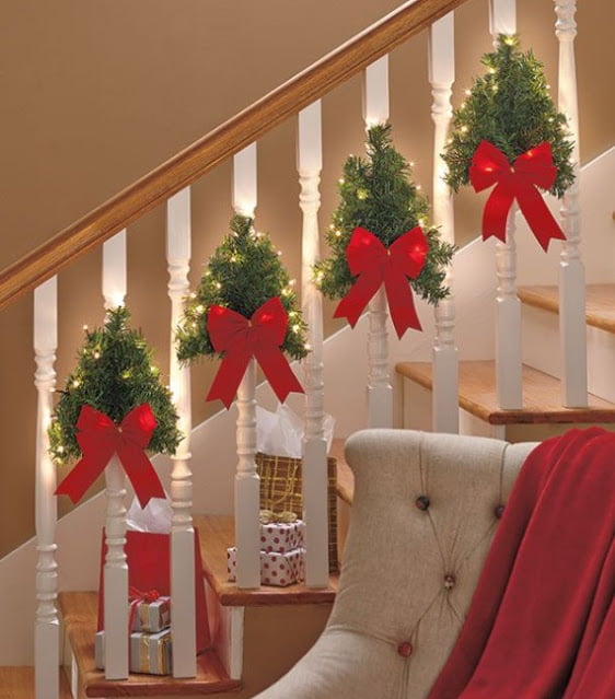 christmas decor for stair railings