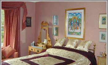 Tips for Organizing Simple Bedroom Designs Indian Style
