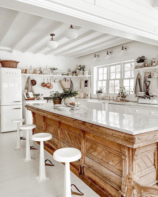 inexpensive kitchen wall decorating ideas