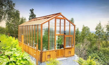 44 Pictures of Modern Greenhouse Ideas