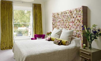 45 Pictures of Bedroom Window Curtains Design Ideas