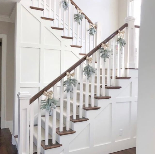 christmas decor for stair railings