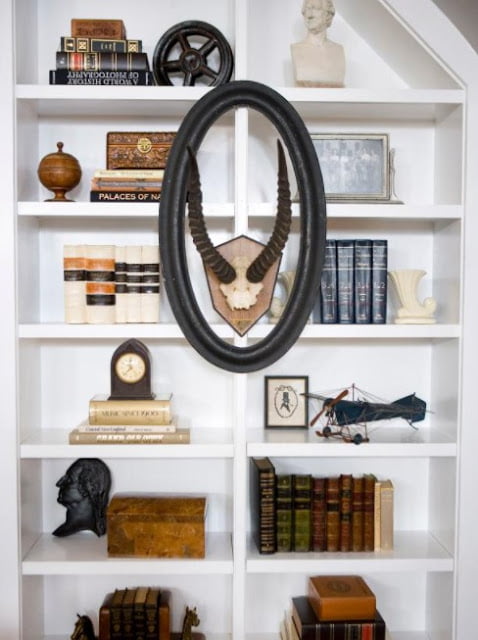 steps for how to arrange books on a bookshelf