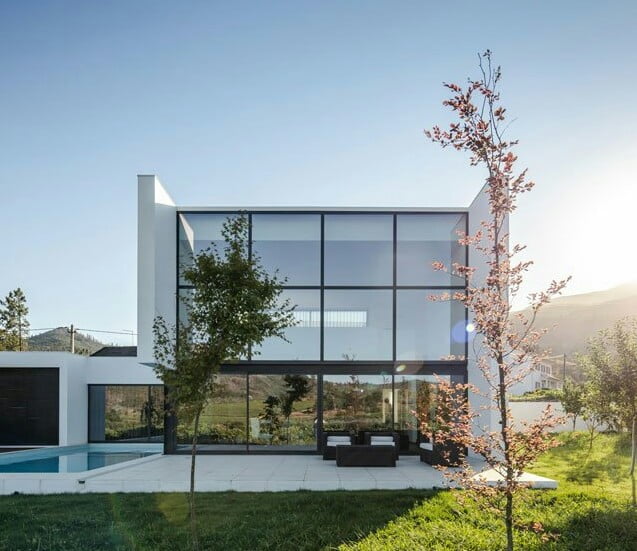 modern small glass house designs modern small glass house designs