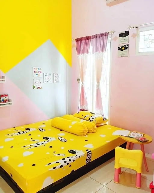 design bilik tidur remaja perempuan simple