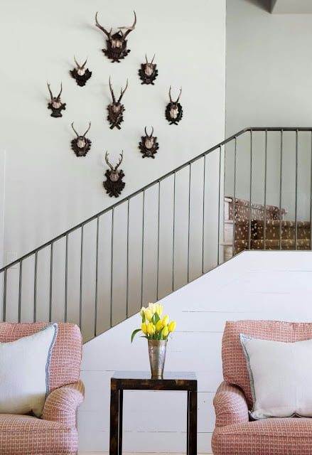 Decorating Ideas for Small Stairs Decorating Ideas for Small Stairs