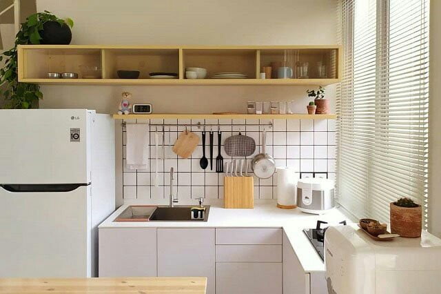 white kitchen design
