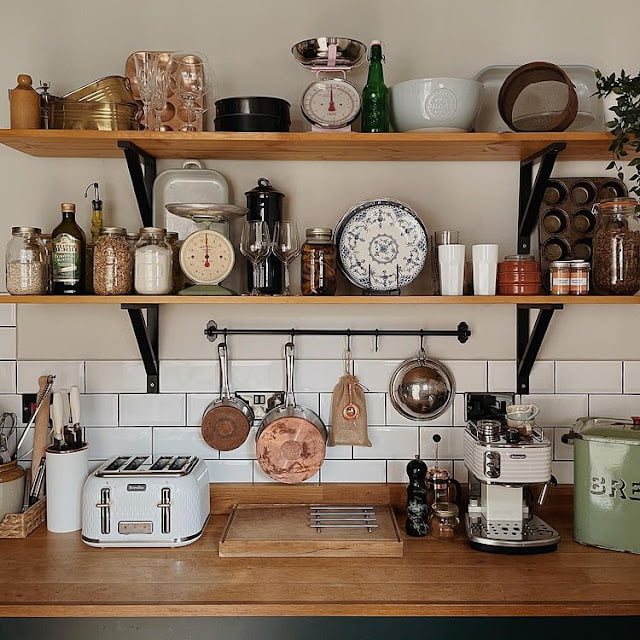 inexpensive kitchen wall decorating ideas
