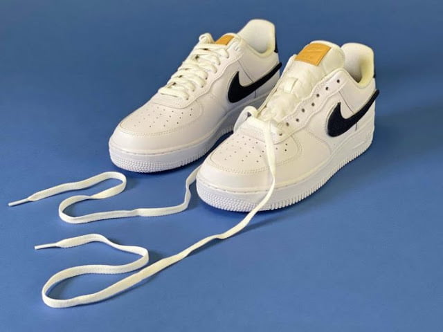 how to tie shoelaces