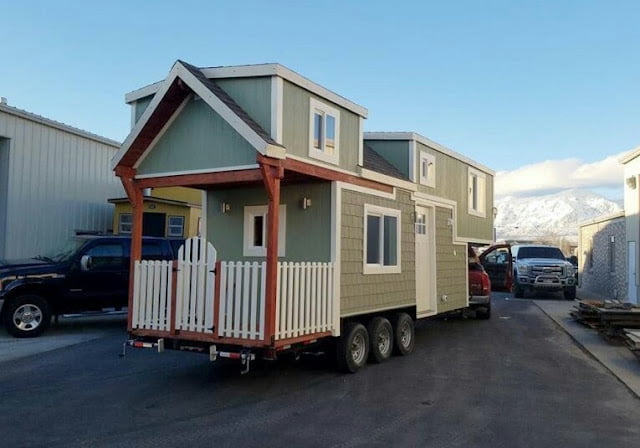 simple small wooden house designs