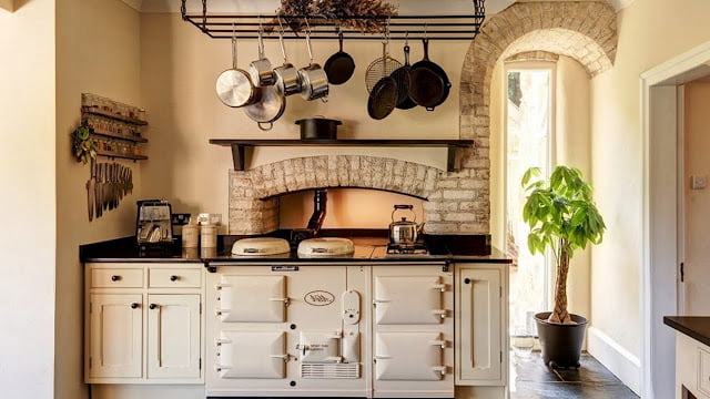 kitchen design ideas for small spaces