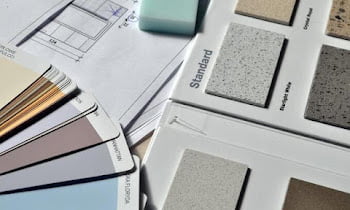 7 Ceramic Floor Colors that Don't Look Dirty Easily