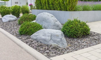 8 Beautiful Garden Stones Inspiration