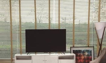 Choice of Minimalist TV Table Models for a Sweet Living Room
