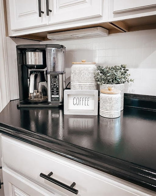 Ideas for a Black Countertop Ideas for a Black Countertop
