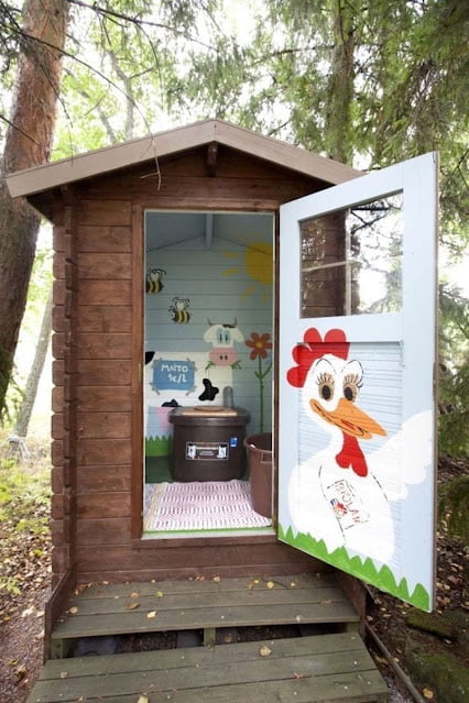 outdoor bathroom and toilet ideas