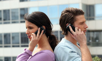 What to talk about with your boyfriend on the phone