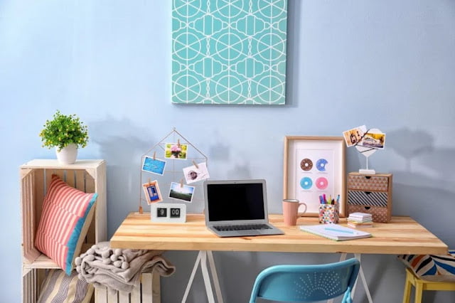 boarding house room decoration
