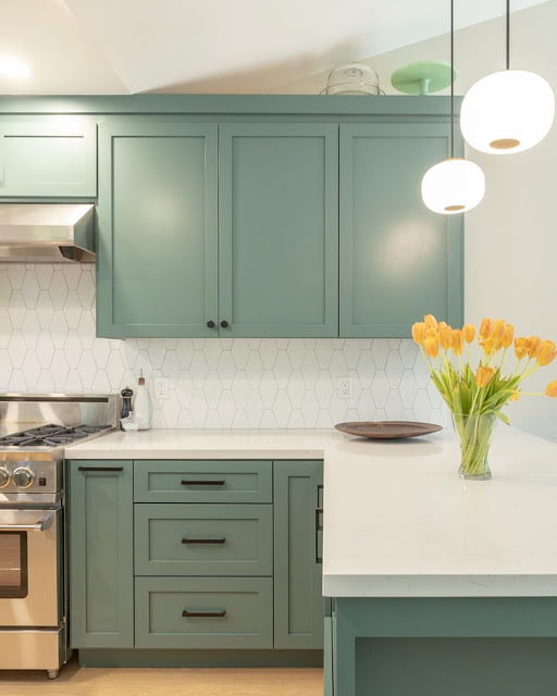 Ideas for a White Countertop Ideas for a White Countertop