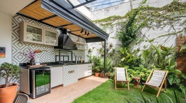 open kitchen designs facing the garden