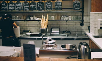 6 Simple Restaurant Kitchen Layouts You Should Know