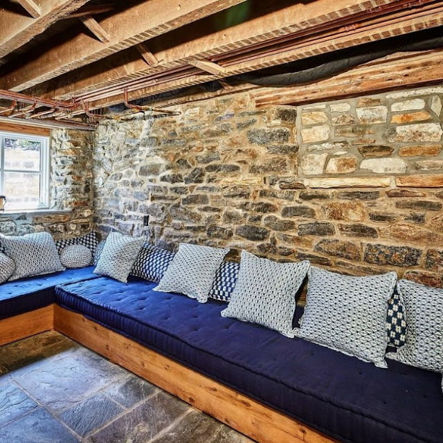 basement wall decorating ideas