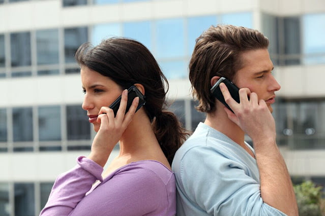 what to talk about with your boyfriend on the phone