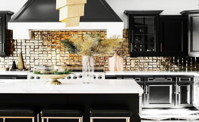 gold kitchen backsplash
