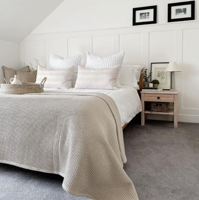 simple white bedroom design ideas