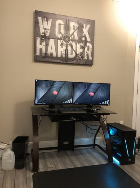beautiful minimalist gaming computer desk ideas