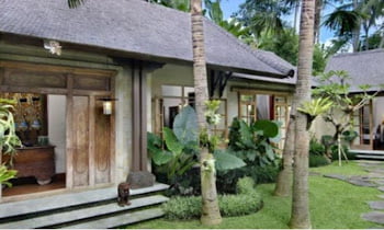 7 Natural Village Homes Designs, Make You Want to Move!