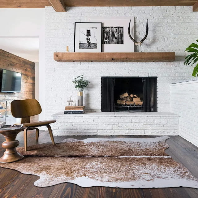 Wooden House Decoration Ideas: Full Carpet