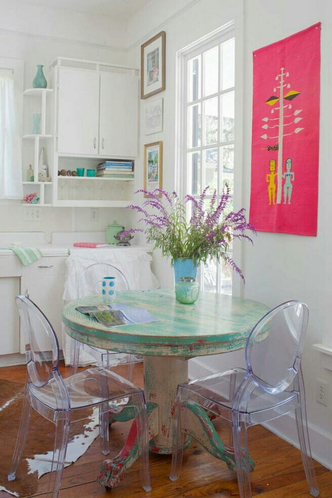 Interior design of a small kitchen Interior design of a small kitchen