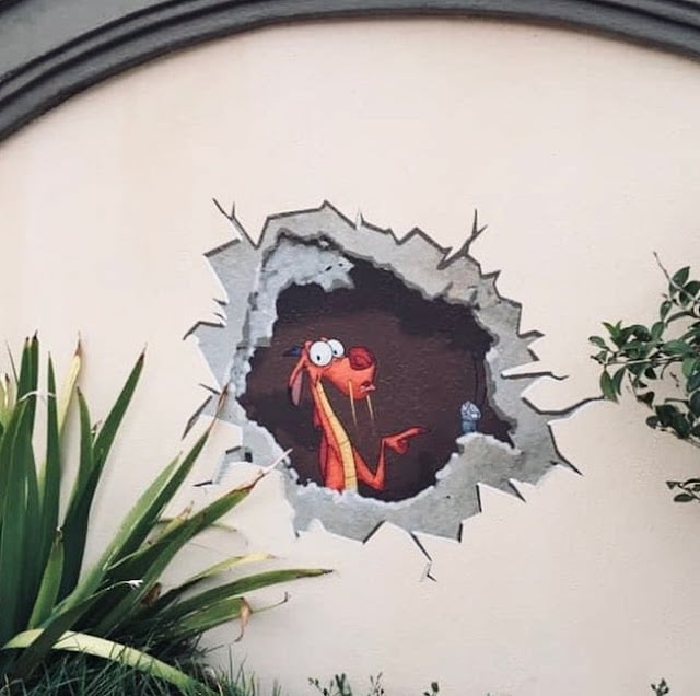 Easy Outdoor Wall Mural Ideas