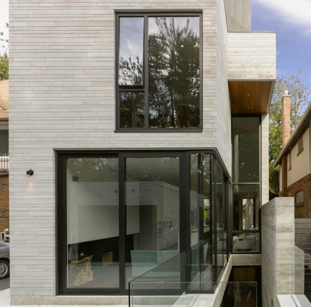 2 storey small house design with rooftop