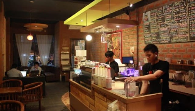 small coffee shop designs