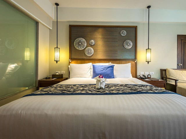 small bedroom ideas for couples on a budget