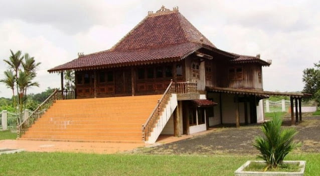 traditional houses in indonesia