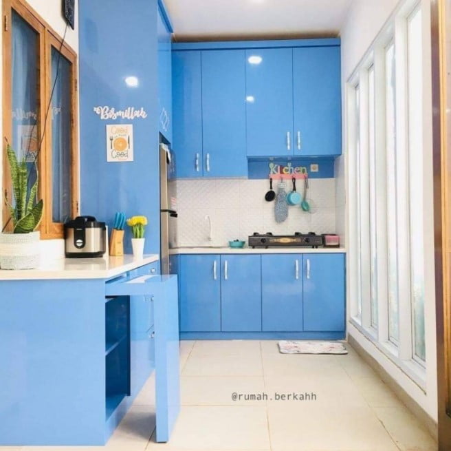 minimalist kitchen design for small space