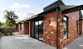 The Magnificent Red Brick And Paint Color Combinations